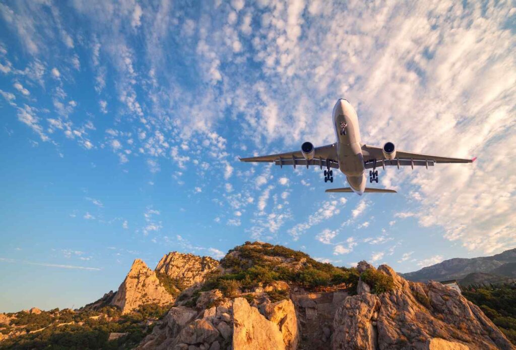 Best Timr to buy business class tickets in 2025